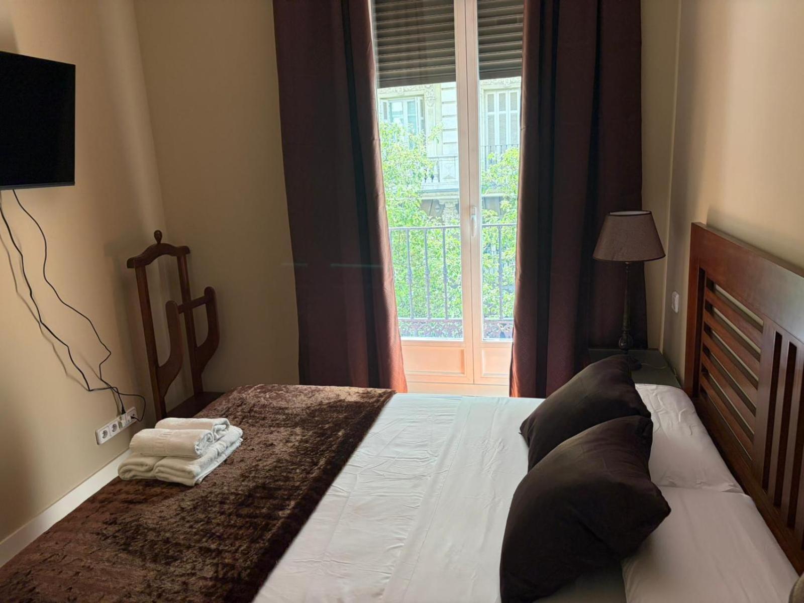 Hostal Arenal Madrid — Foto’s 1